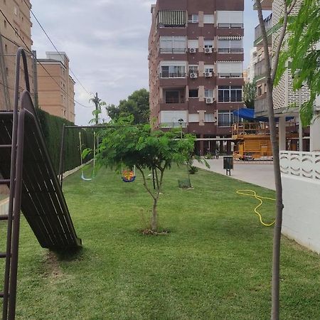 شقة Apartamento Con Piscina Y Cerca De La Playa بينيكاسّين المظهر الخارجي الصورة