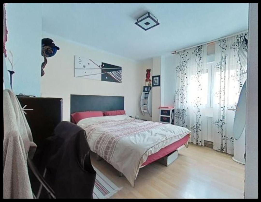 شقة Apartamento Con Piscina Y Cerca De La Playa بينيكاسّين المظهر الخارجي الصورة